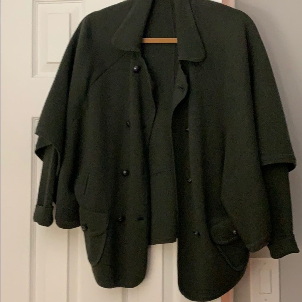 EUC!  DIane von Furstenburg Batwing Sweater🤗🥰